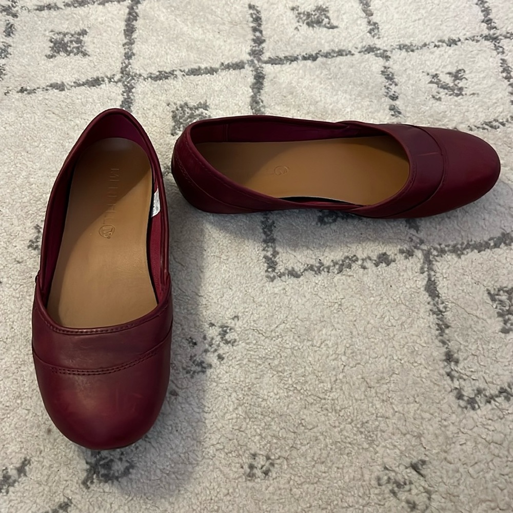 Merrell leather red flats, sz 7